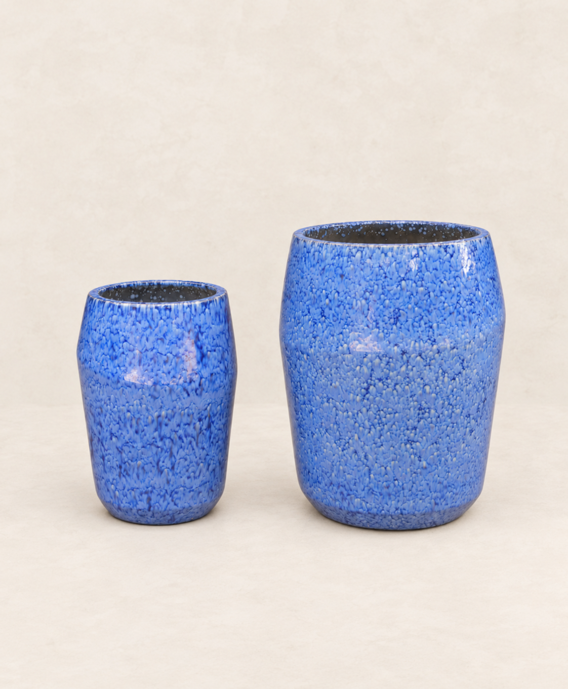 Set de 2 tinajas de cerámica azul océano, formato alto y elegante