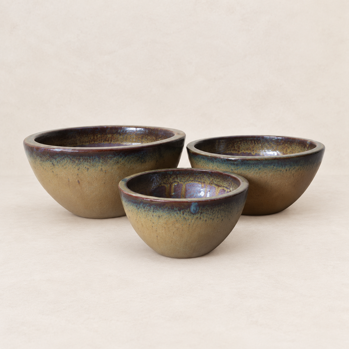 Set 3 bowl de gres marrón, resistentes y naturales, Ø36–56 cm