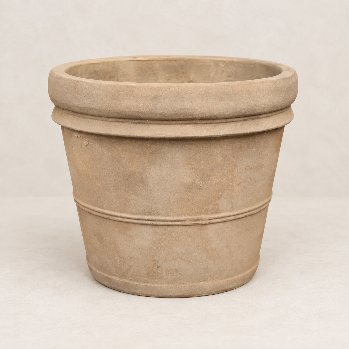 Maceta de terracota envejecida artesanal, acabado antiguo. D:100x82cm - 49