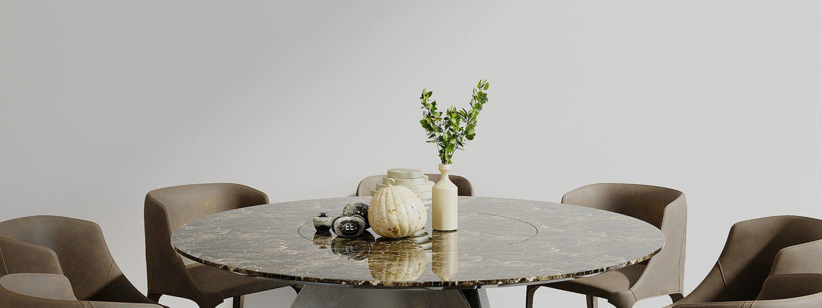 Mesa de comedor de mármol con sillas