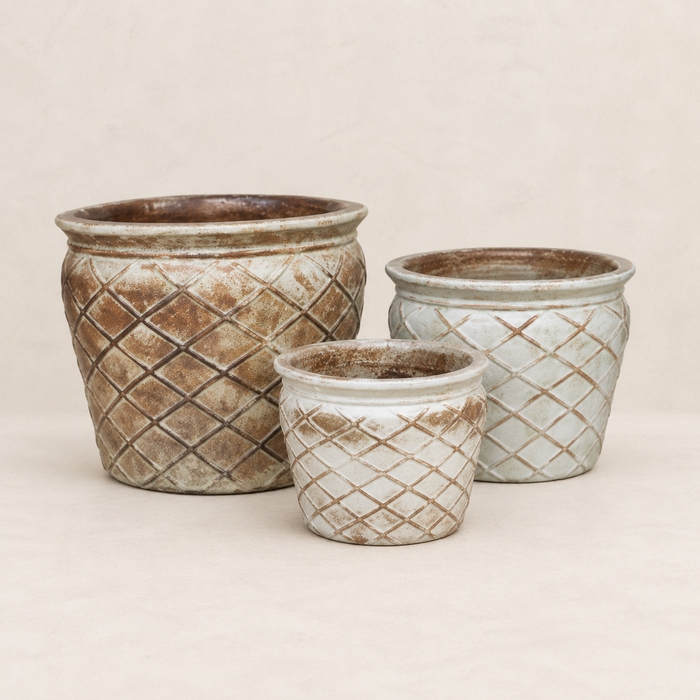 Set de 3 tinajas de gres envejecido beige con textura artesanal natural