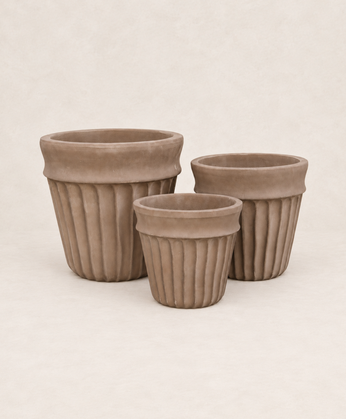 Set de 3 vasos Moka redondos en tonos cacao, diseño anidable