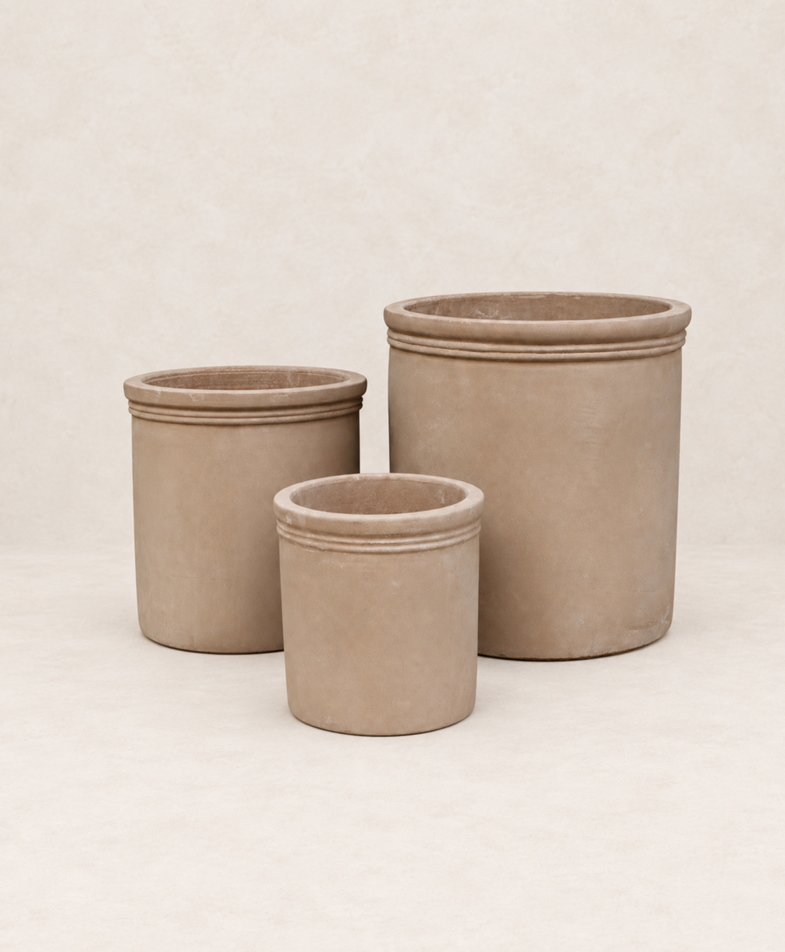 Set de 3 cilindros color moka, acabado mate sofisticado y moderno