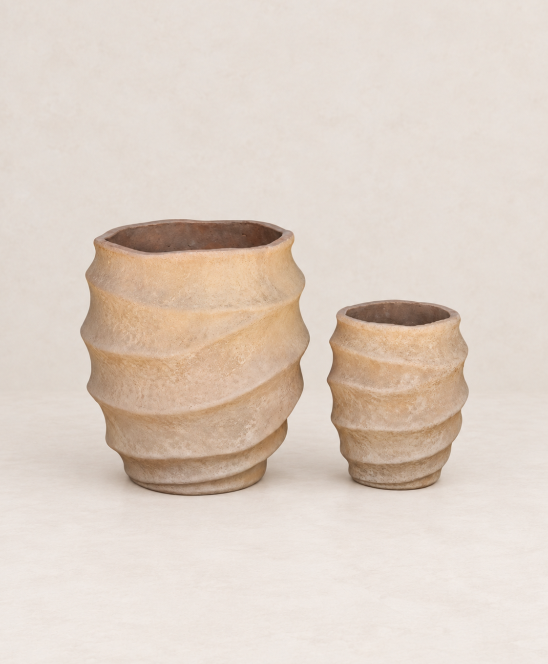 Set de 2 campanas altas de terracota envejecida, estilo rústico antiguo