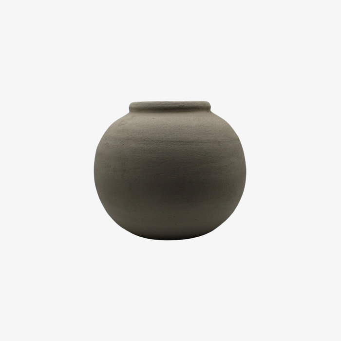Rounded Vase - 116