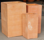 Set de 3 tinajas de terracota, formas redondeadas clásicas